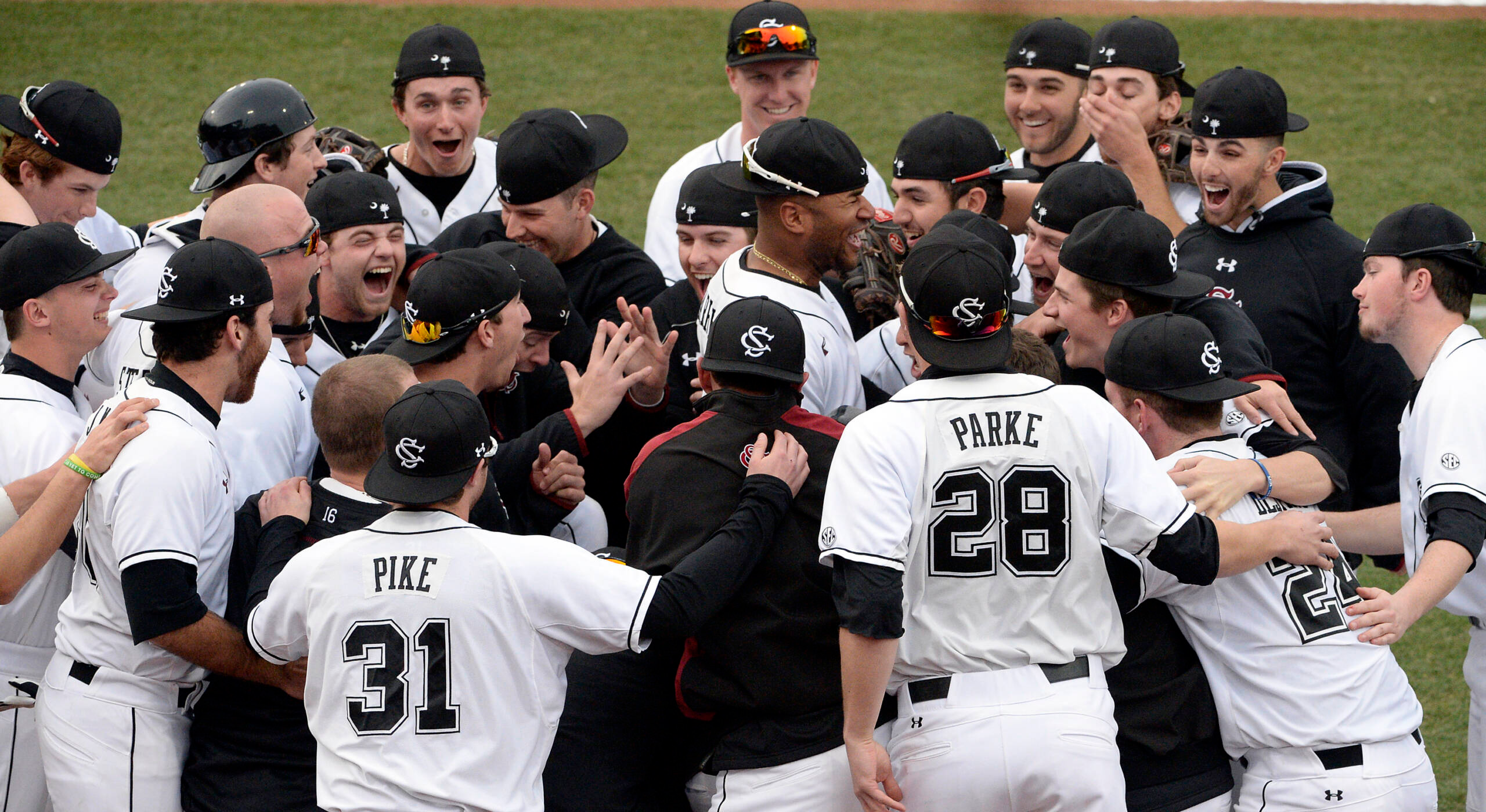 South Carolina vs. Northeastern Game 2 Photo Gallery (2/21/15)