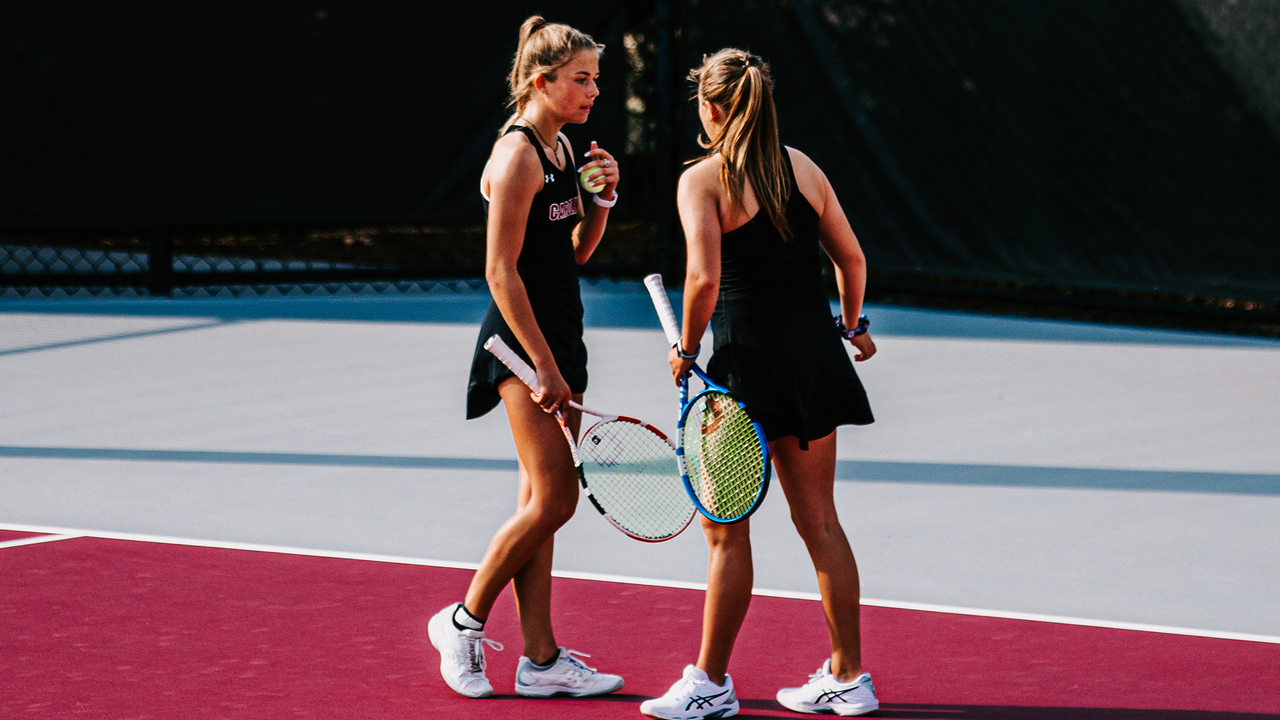 Lindsay Tulenko and Kendall Couch