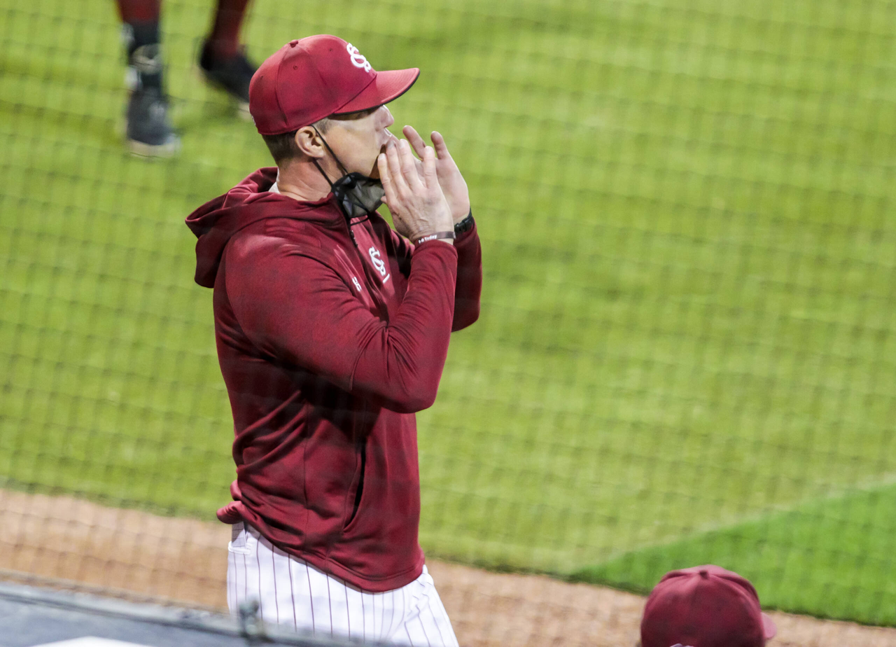 South Carolina Gamecocks head coach Mark Kingston directs his team against the Arkansas Razorbacks.