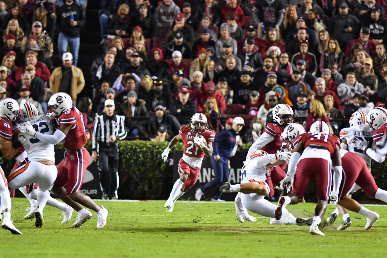 Football vs. Auburn (Nov. 20, 2021)