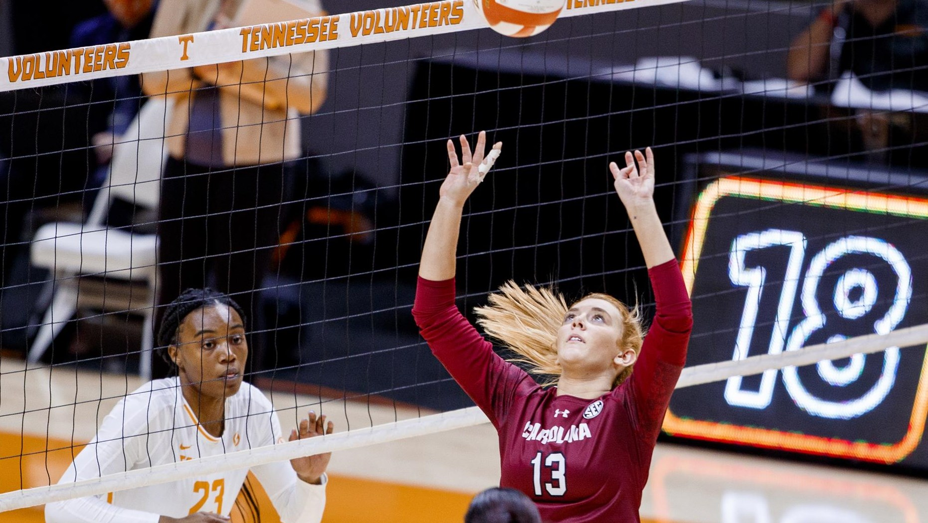 Volleyball Wraps Up Fall Schedule With Midweek Series Against Florida