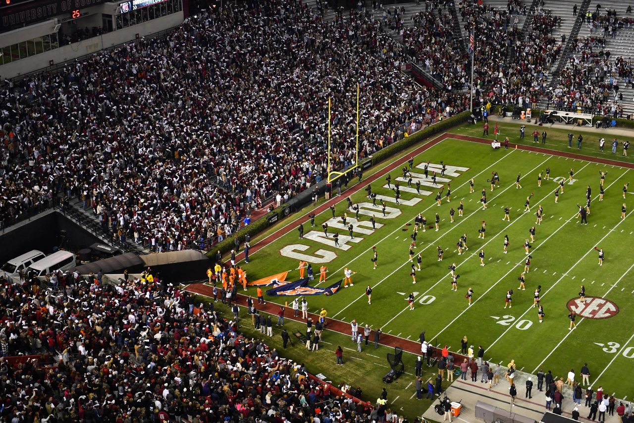 Football vs. Auburn (Nov. 20, 2021)