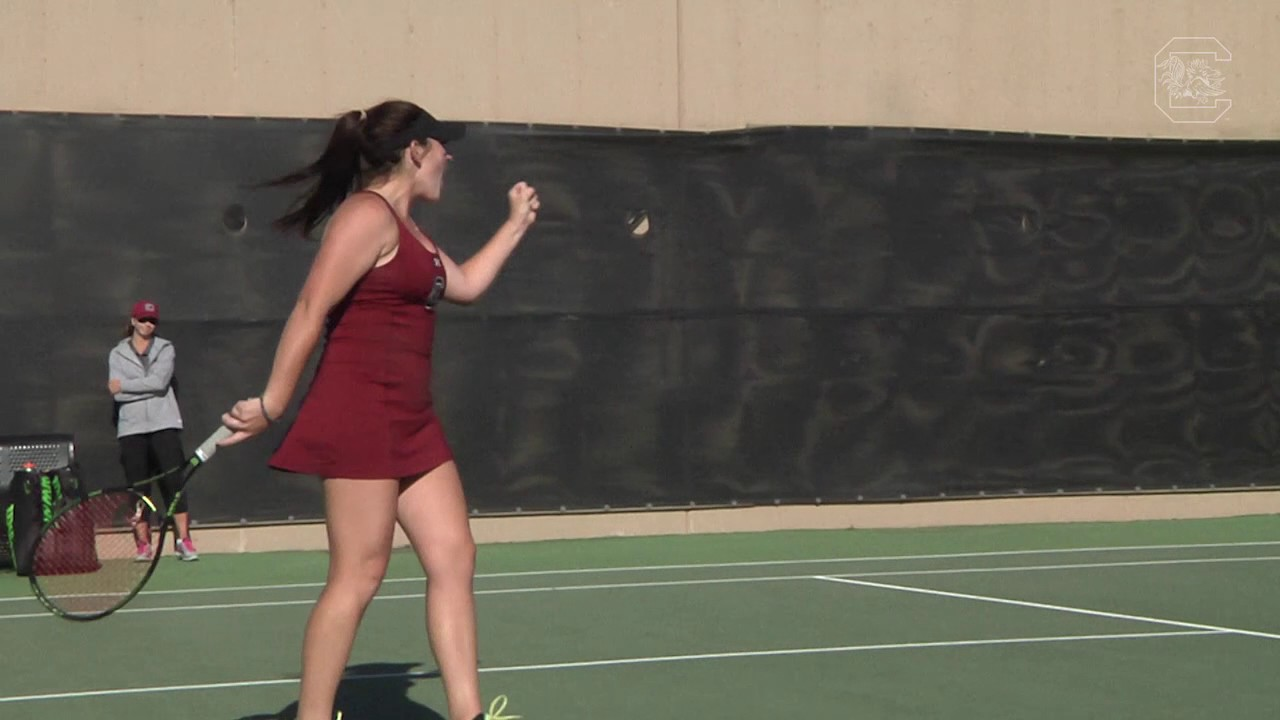 HIGHLIGHTS: Women's Tennis Defeats Mississippi State 4-1 (4/7/17)