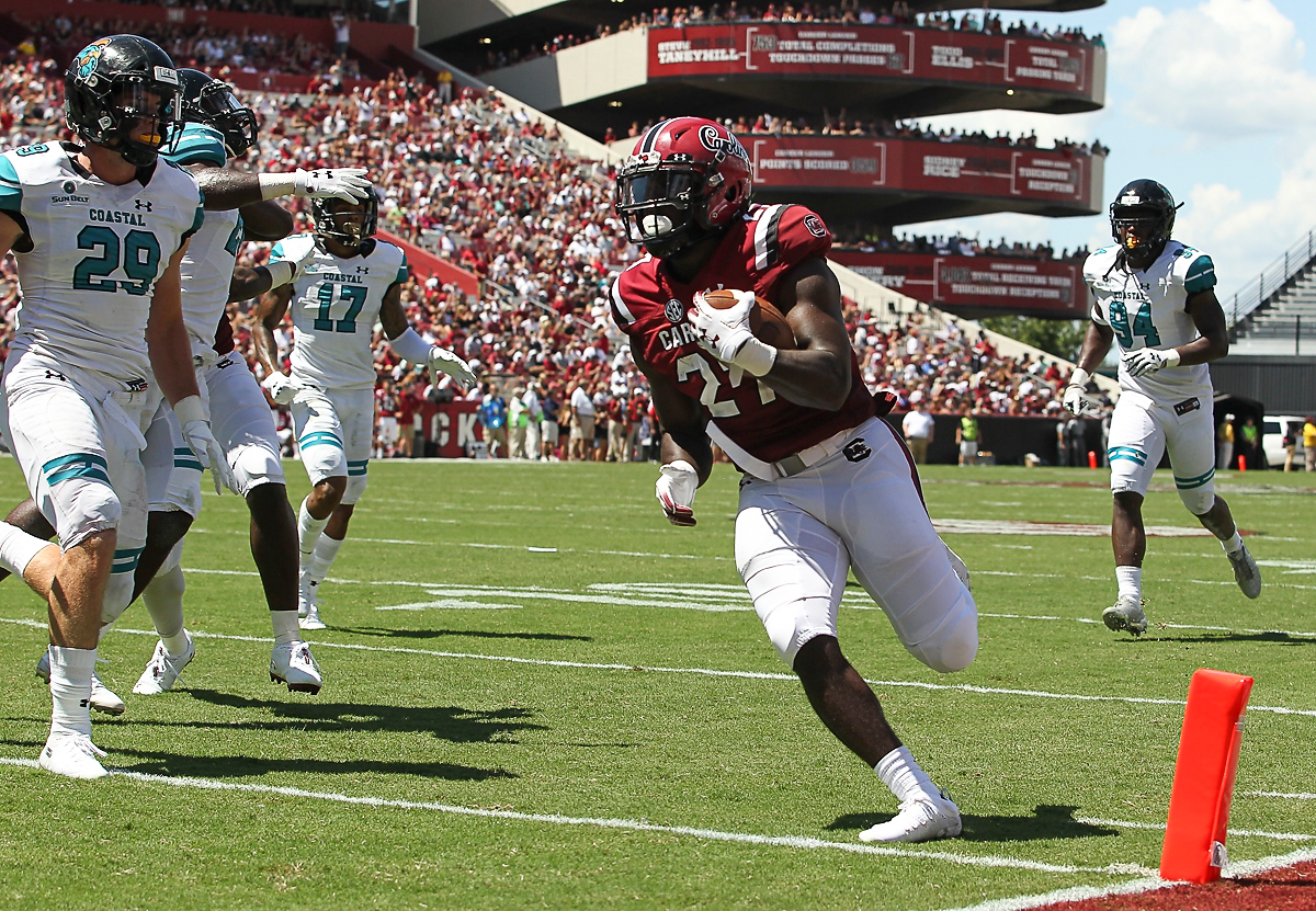 Gamecocks Climb into Top 25