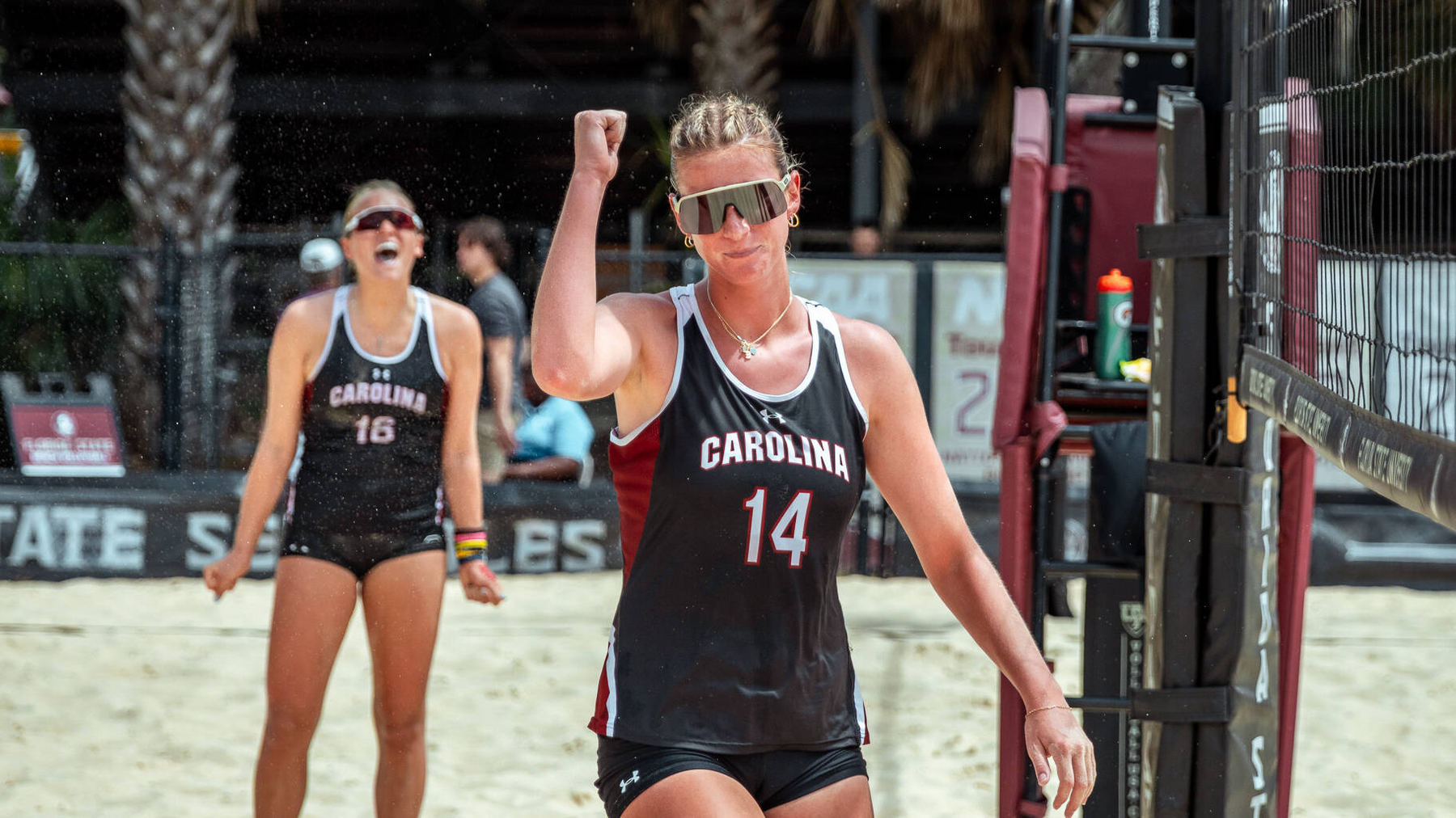 Beach Volleyball Splits Final Day in Louisiana