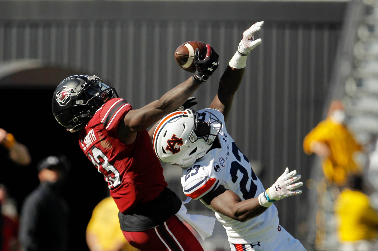 Shi Smith vs Auburn, 10/17/2020, Williams-Brice Stadium, Photos by Travis Bell