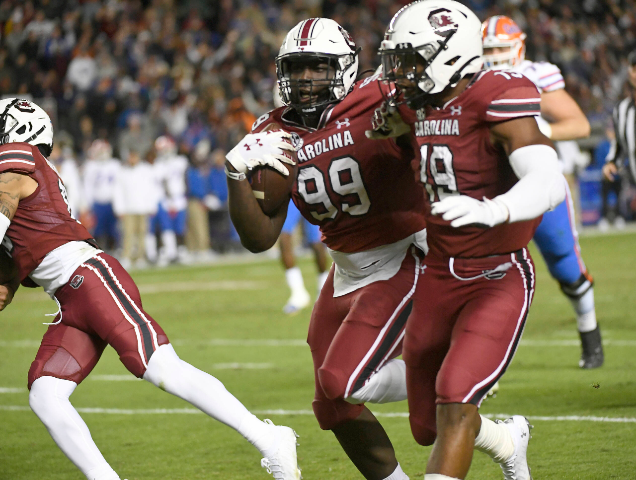 Football vs. Florida (Nov. 6, 2021)