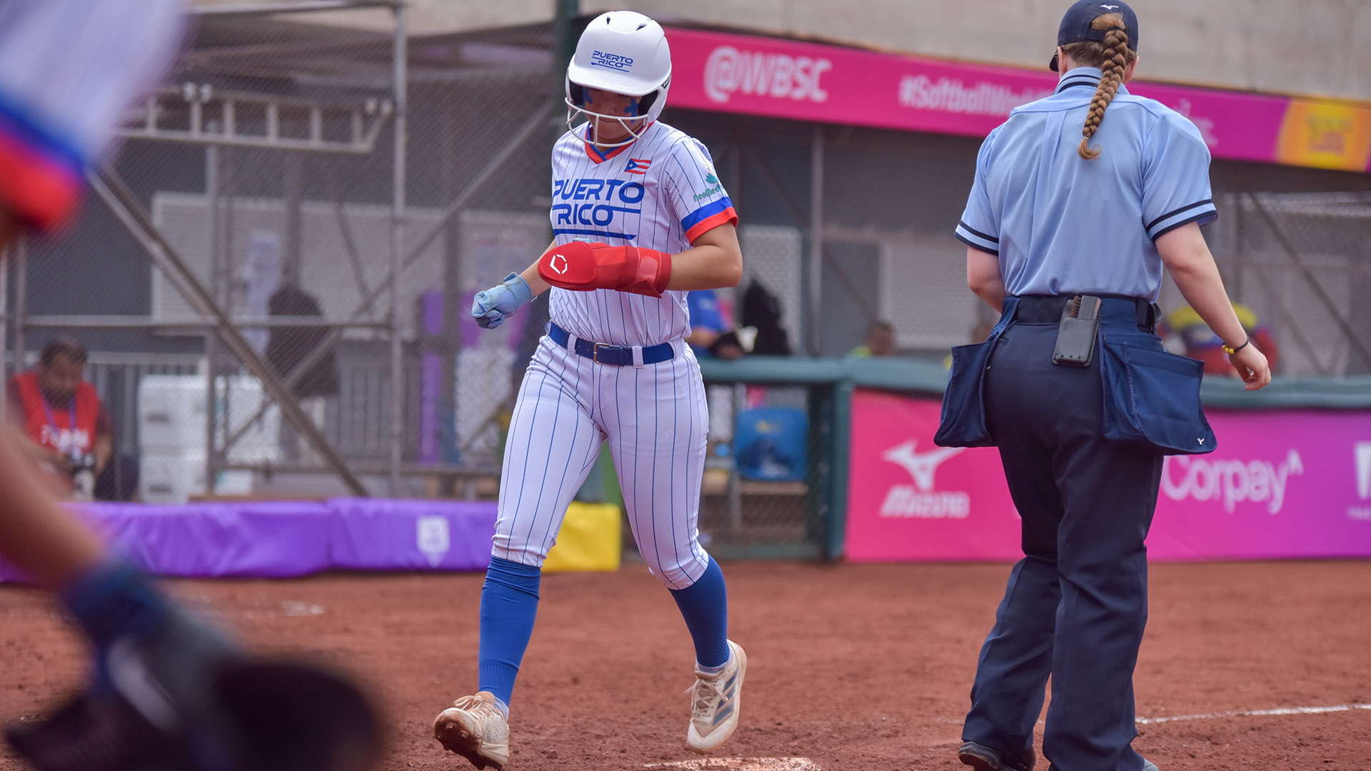 International Experience Adds to Great Resume for Bella Foran