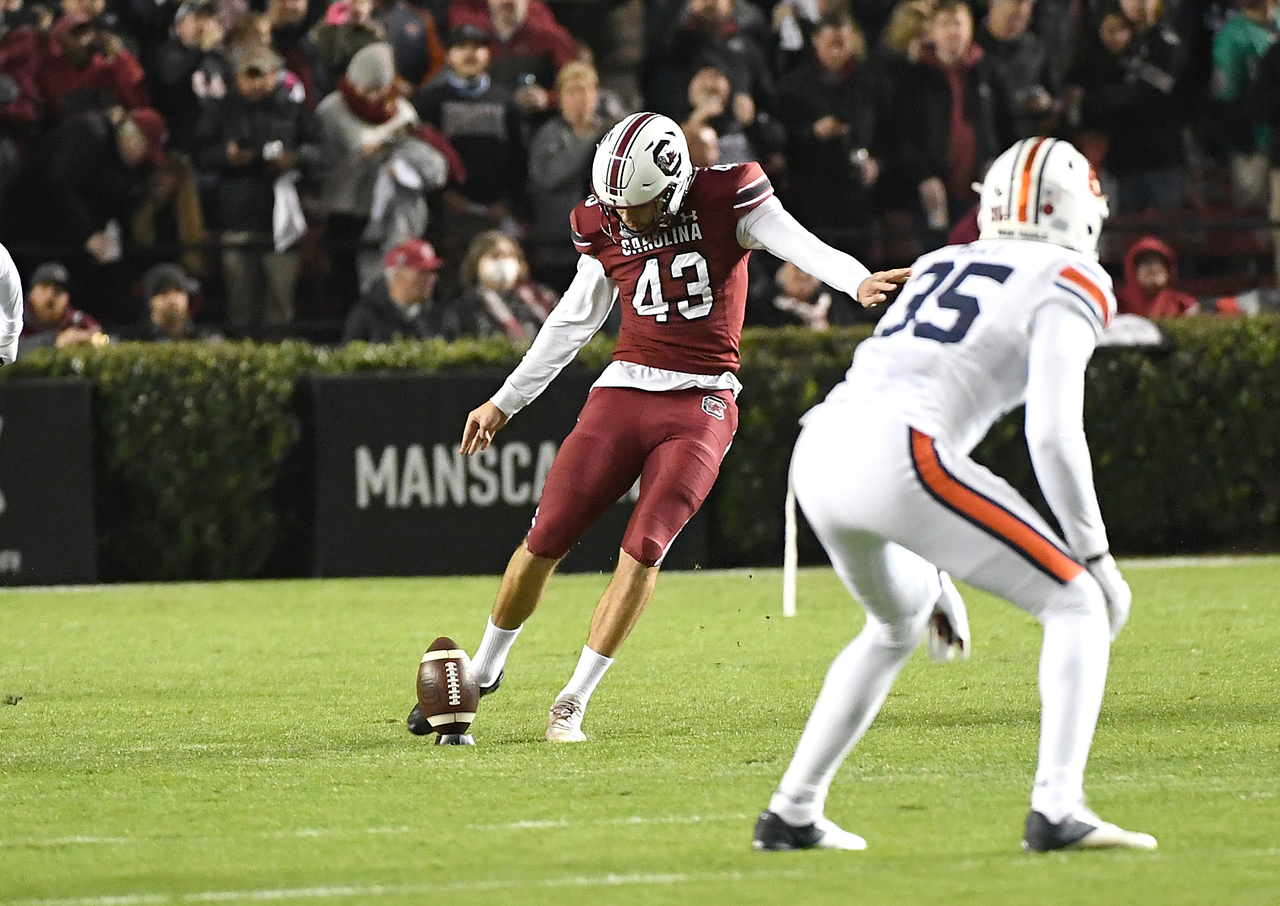 Football vs. Auburn (Nov. 20, 2021)