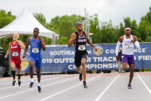 SEC champion Quincy Hall in action at the 2019 SEC Outdoor Track & Field Championships | May 11, 2019 | Photo by Charles Revelle