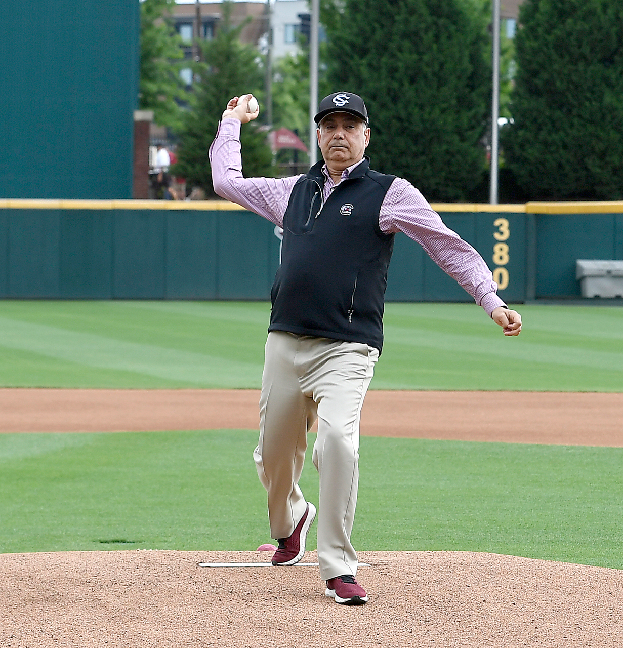 Dr. Harris Pastides vs. Kentucky (May 12, 2019)