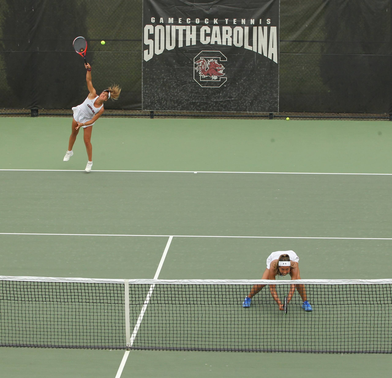 Mia Horvit and Ingrid Martins