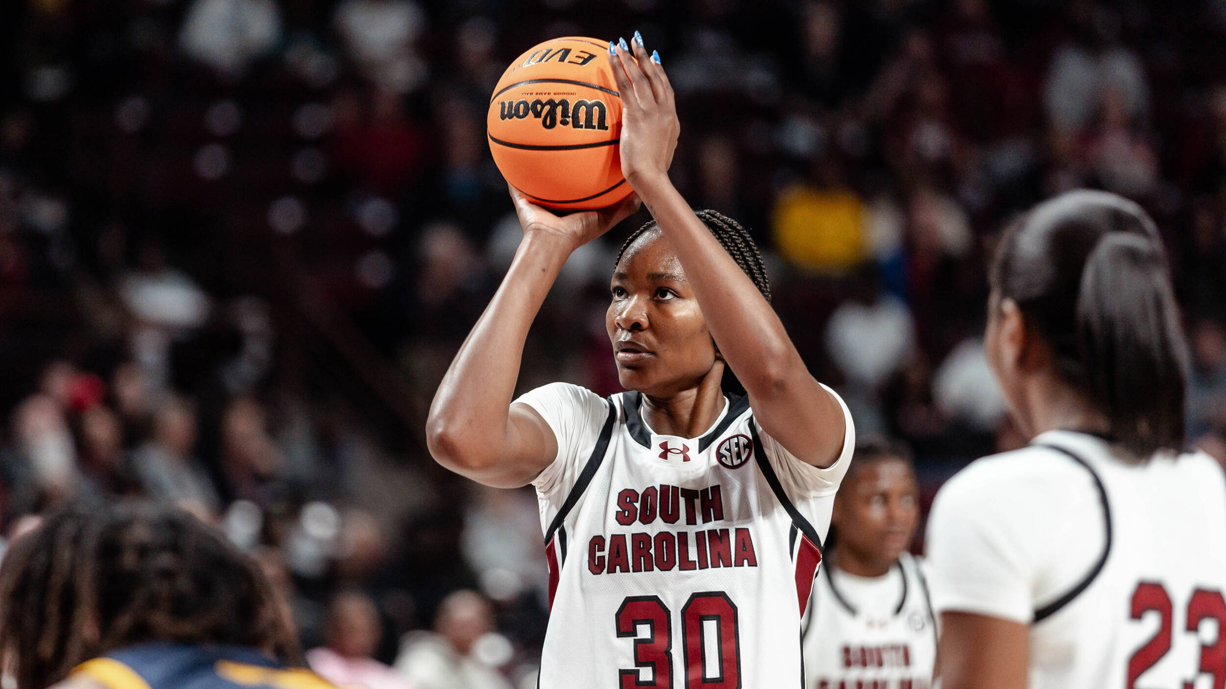 Women's Hoops Hosts East Carolina Sunday