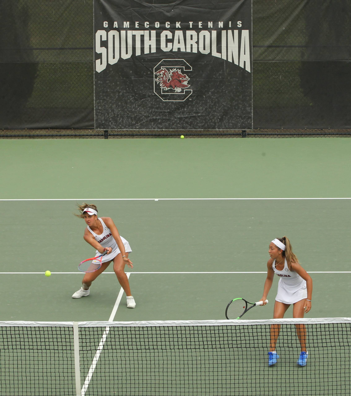 Mia Horvit and Ingrid Martins