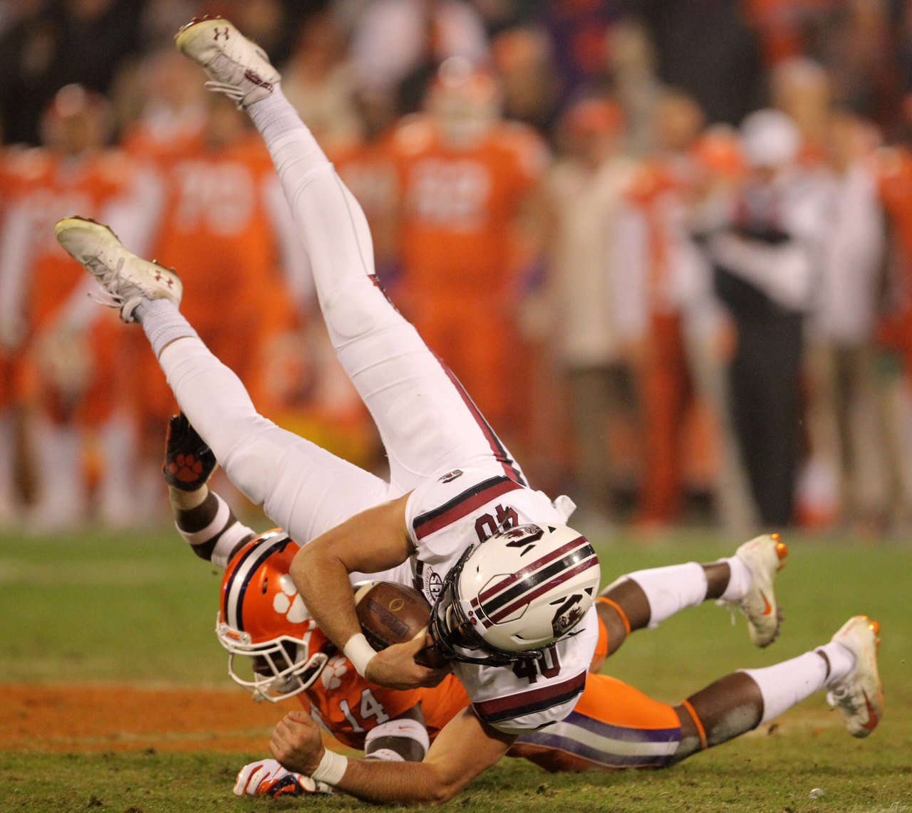 vs. Clemson (Nov. 24, 2018) I Photo by Travis Bell