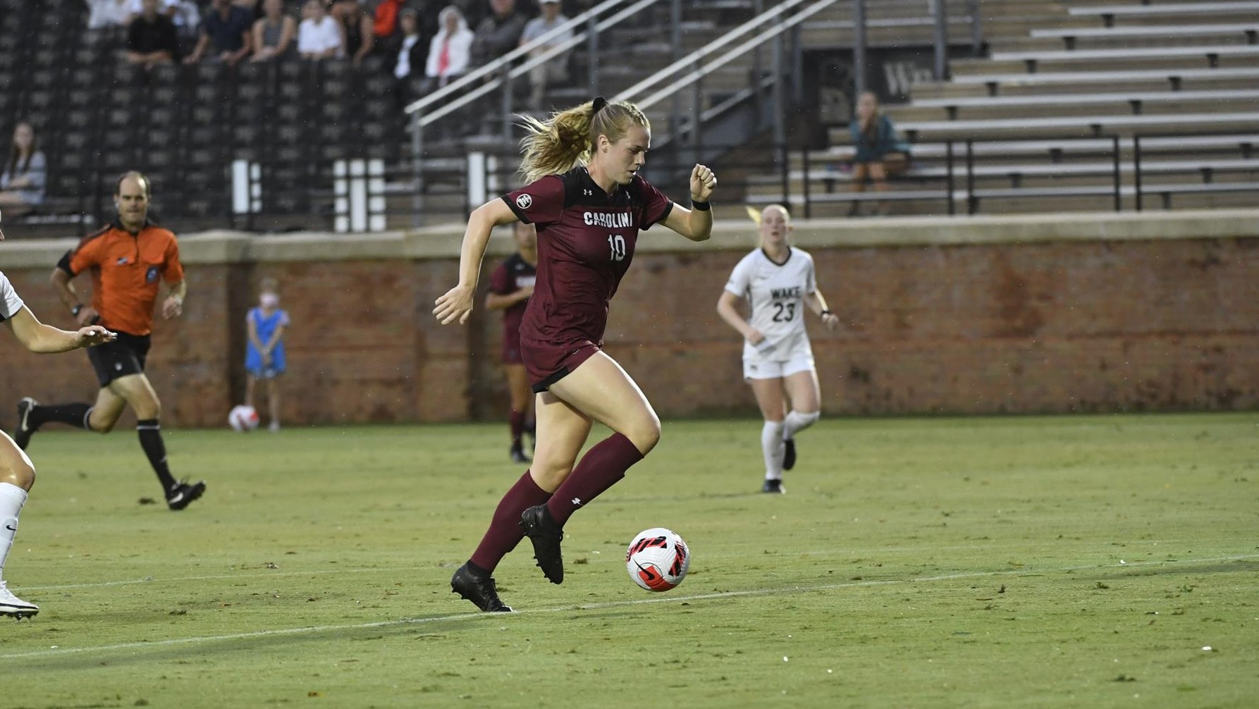 No. 19 Carolina Drops First SEC Match of the Season