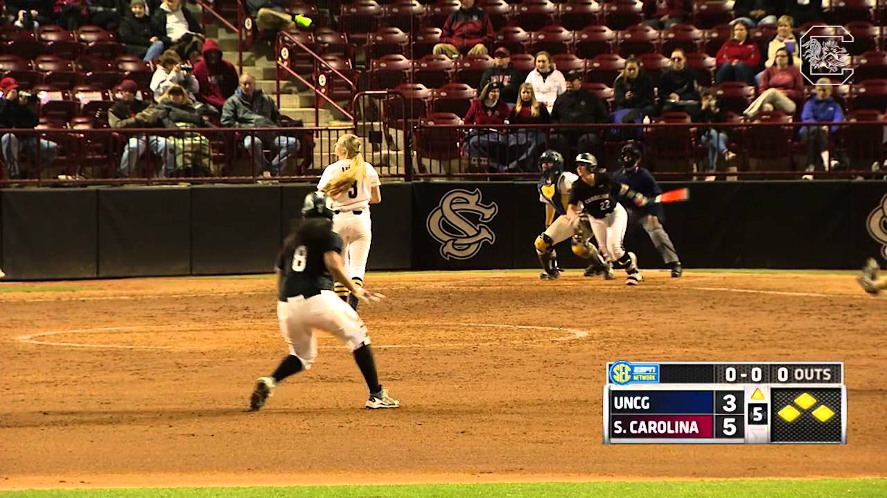 HIGHLIGHTS: Softball vs. UNC Greensboro - 2/19/16