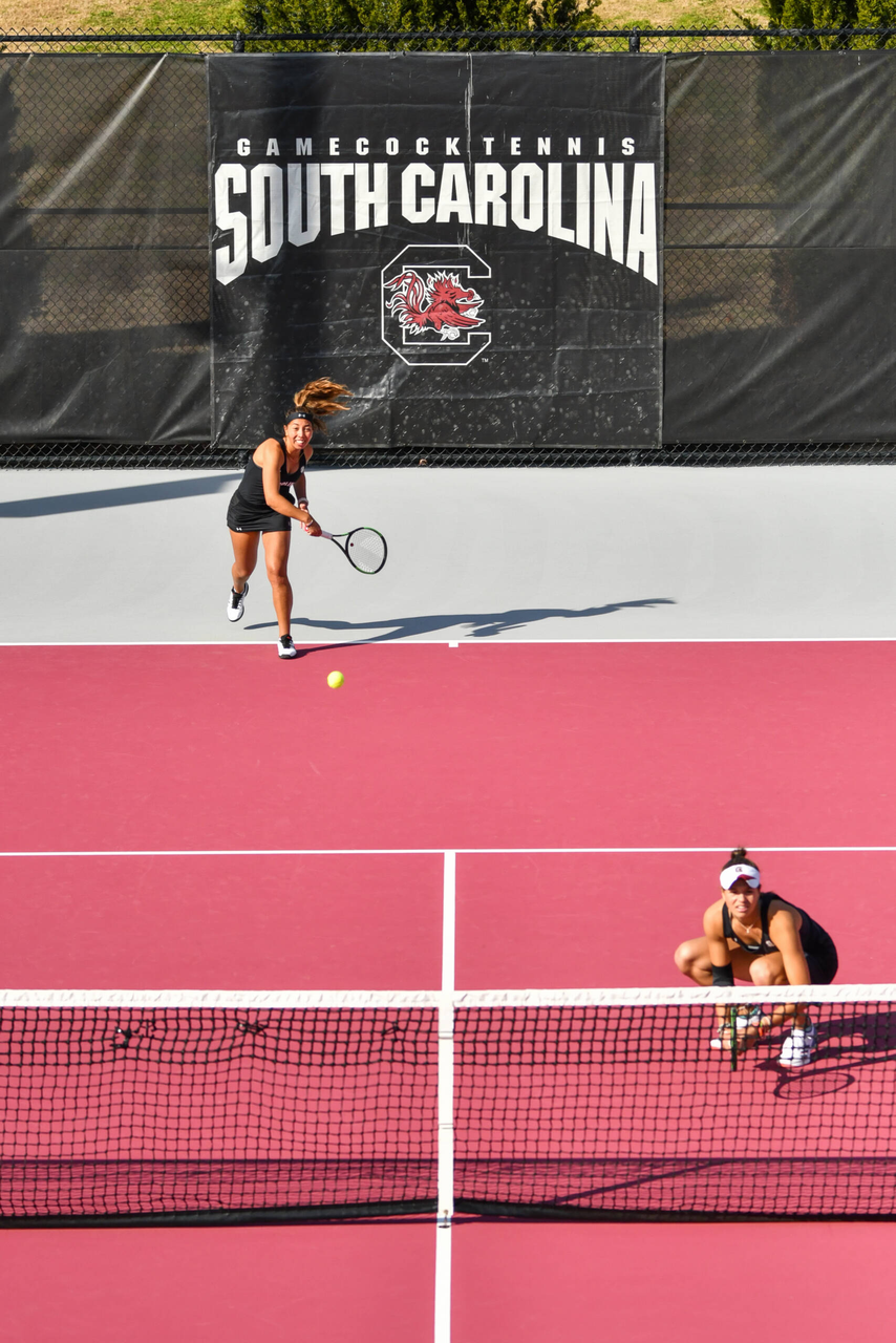 Mia Horvit and Emma Shelton