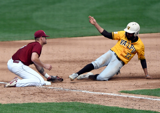 Jacob Olson vs. Valpo (March 10, 2019)