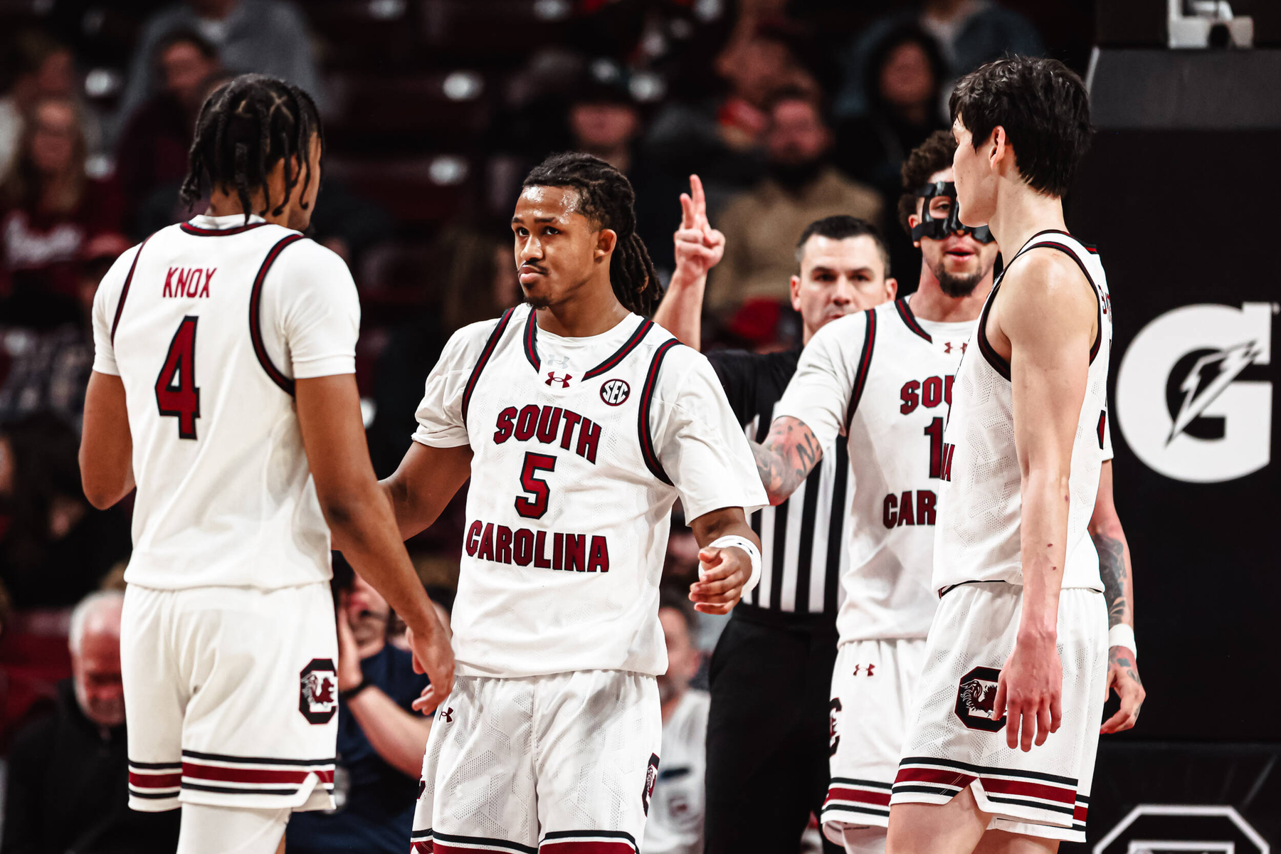 Gamecocks Host No. 23/25 Tennessee on Senior Night Tuesday