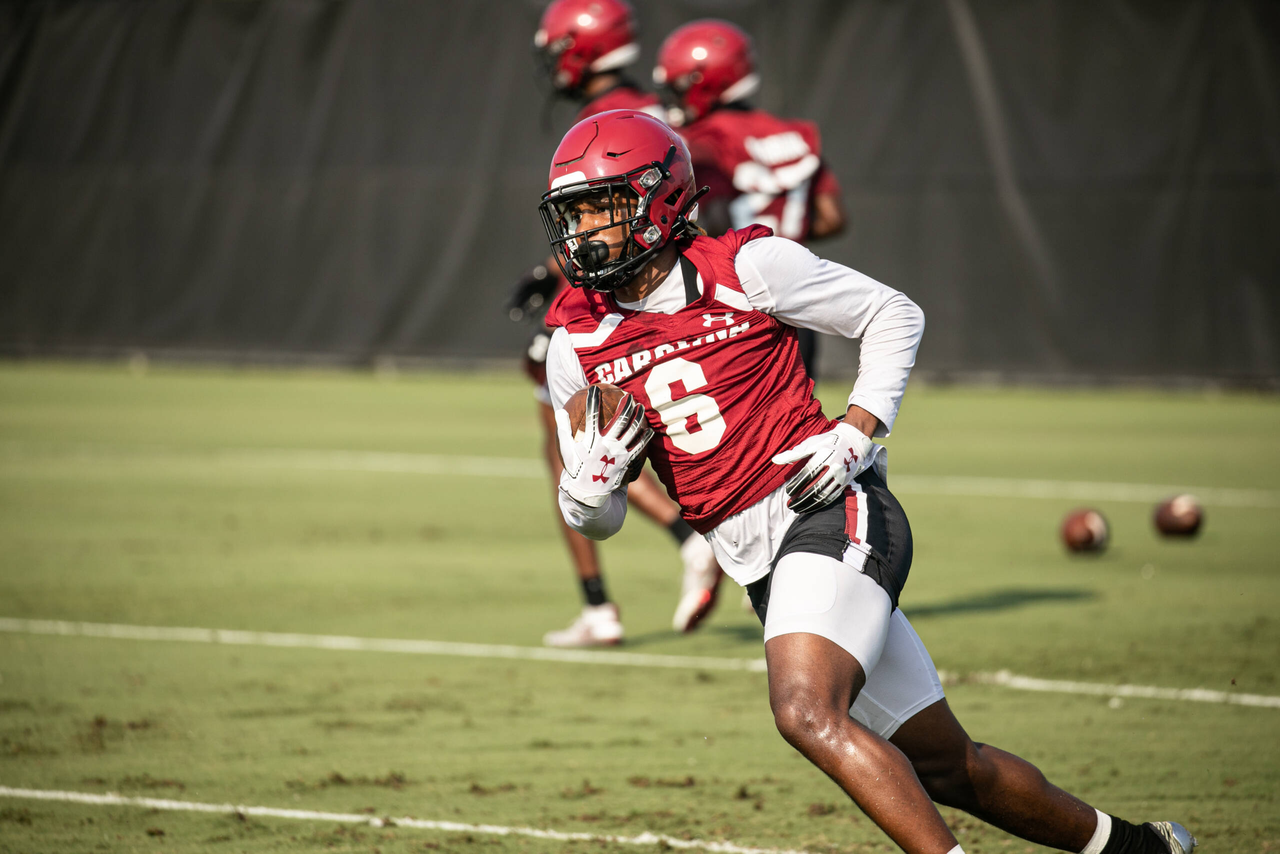 Josh Vann (6) | Wednesday, Aug. 19, 2020 | Ken & Cyndi Long Football Operations Center | Columbia, S.C. | Photos by South Carolina Athletics