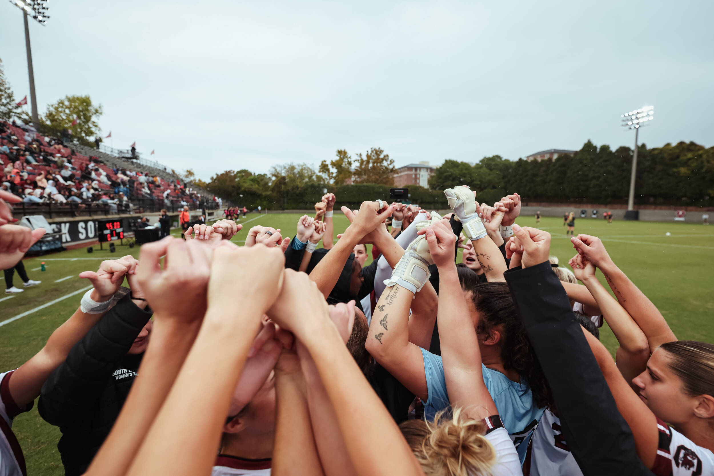 No. 17 Gamecocks Fall to No. 10 Vanderbilt in Regular Season Finale