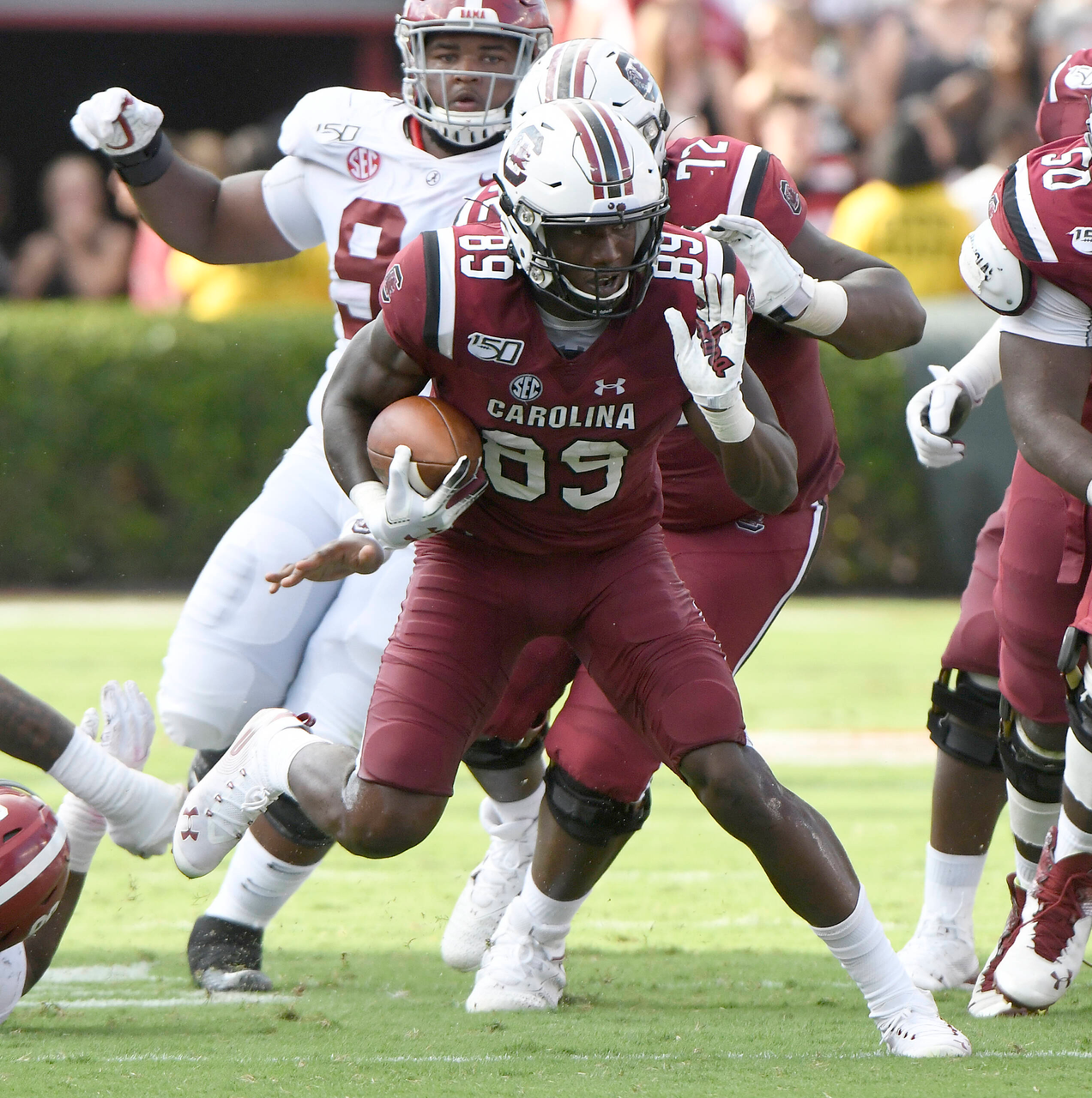 EdwardsRun_190914_vsBama