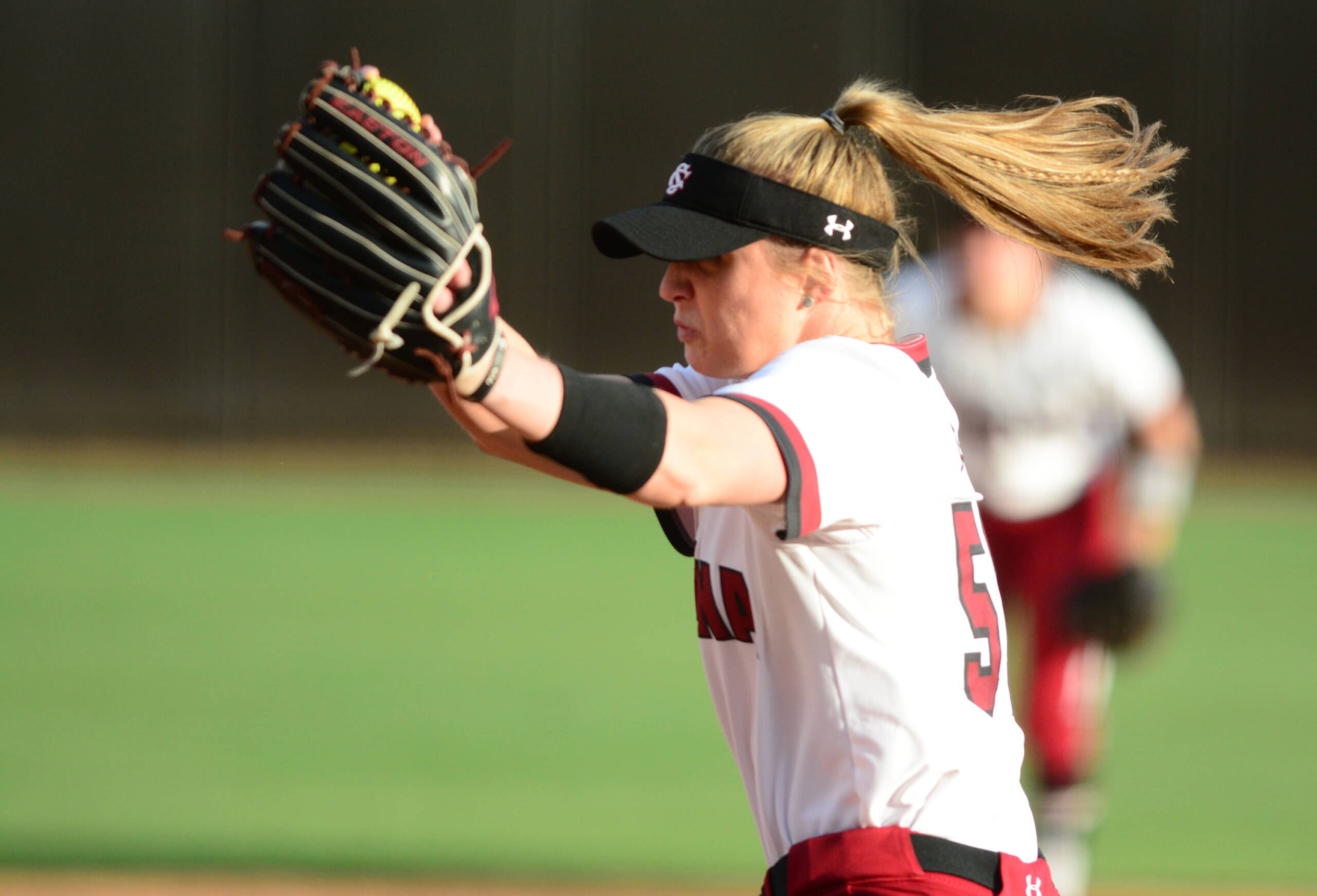 Homers And Dominant Pitching Lead Gamecocks To Victory Over Winthrop