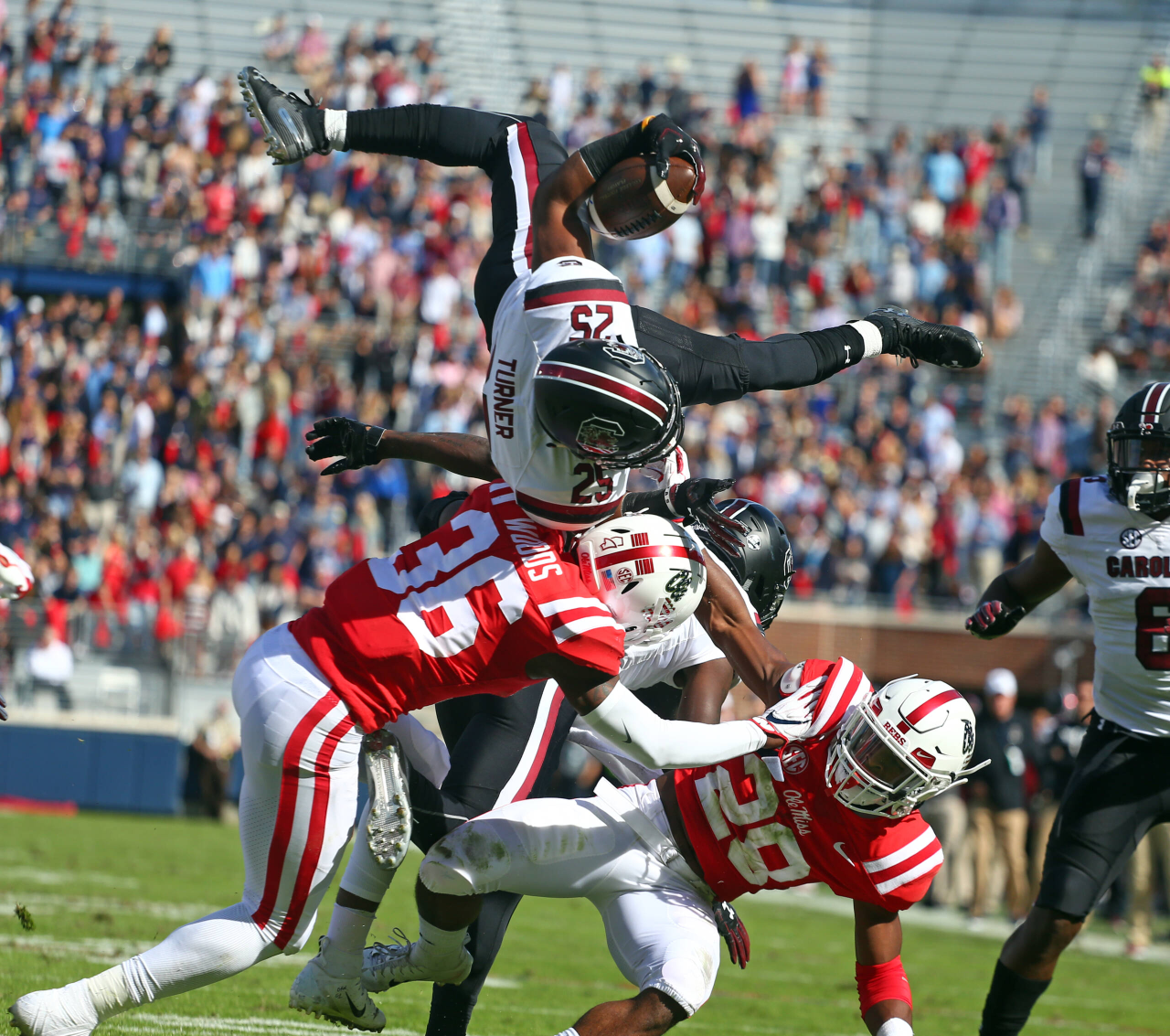 A.J. Turner goes airborne vs. Ole Miss | Nov. 3, 2018