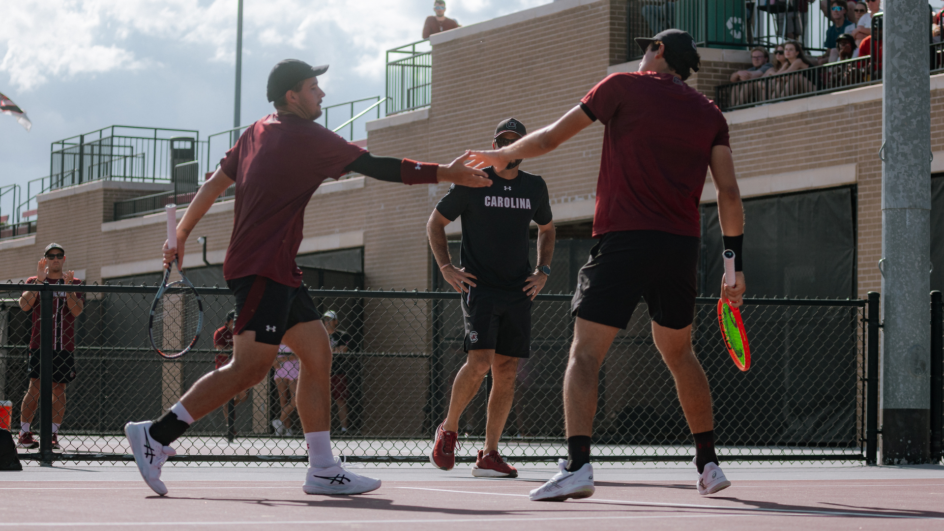 Gamecocks Drop Friday Night Match to No. 13 Georgia