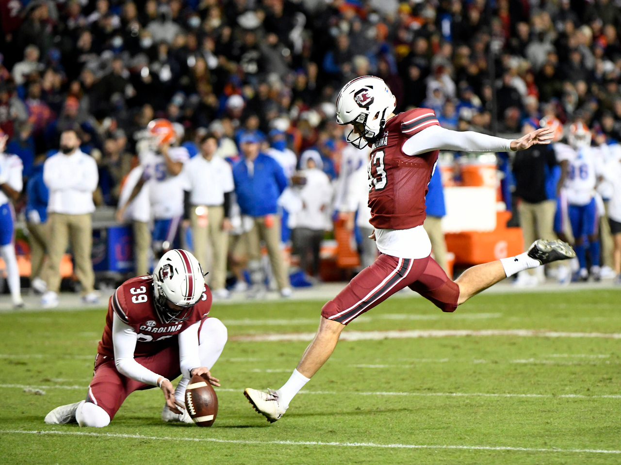 Football vs. Florida (Nov. 6, 2021)