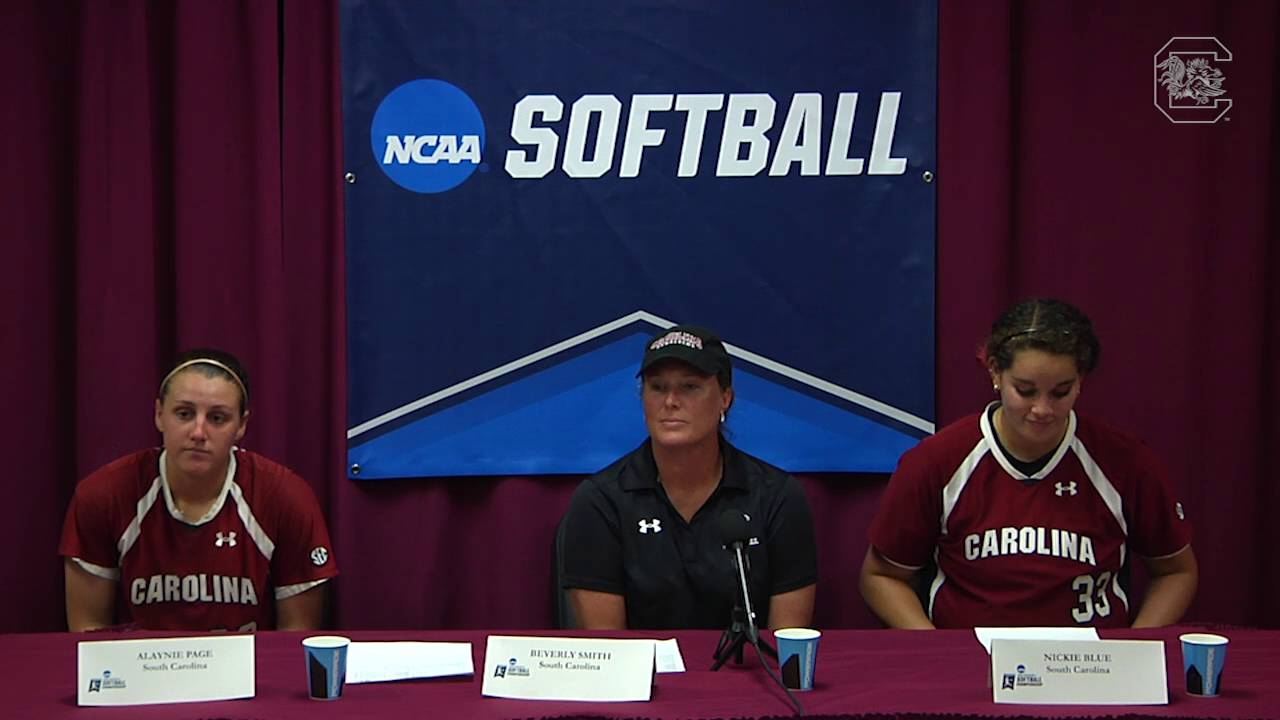 POST-GAME: Coach Beverly Smith, Alaynie Page, Nickie Blue on USF — 5/20/16