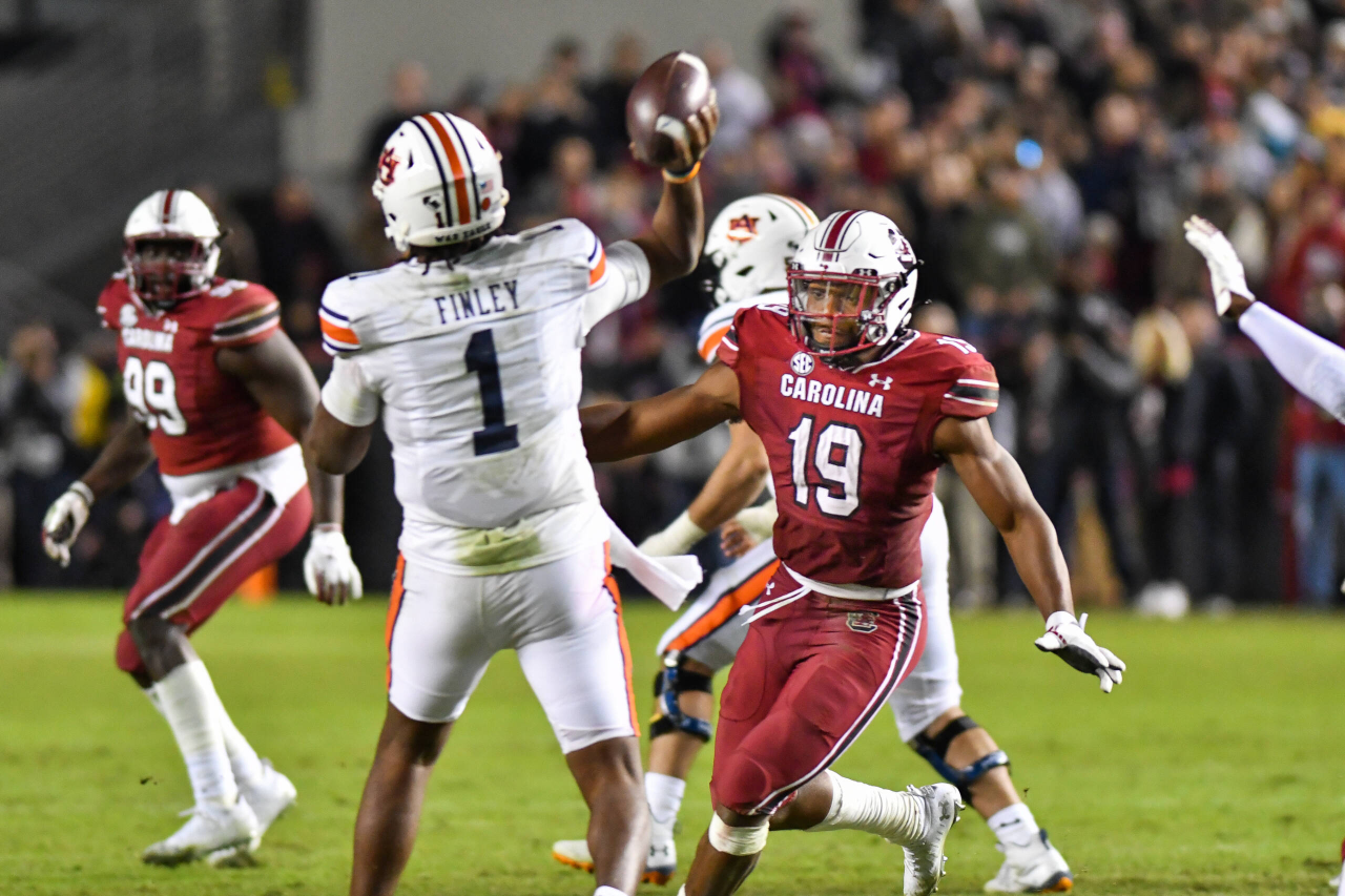 Football vs. Auburn (Nov. 20, 2021)