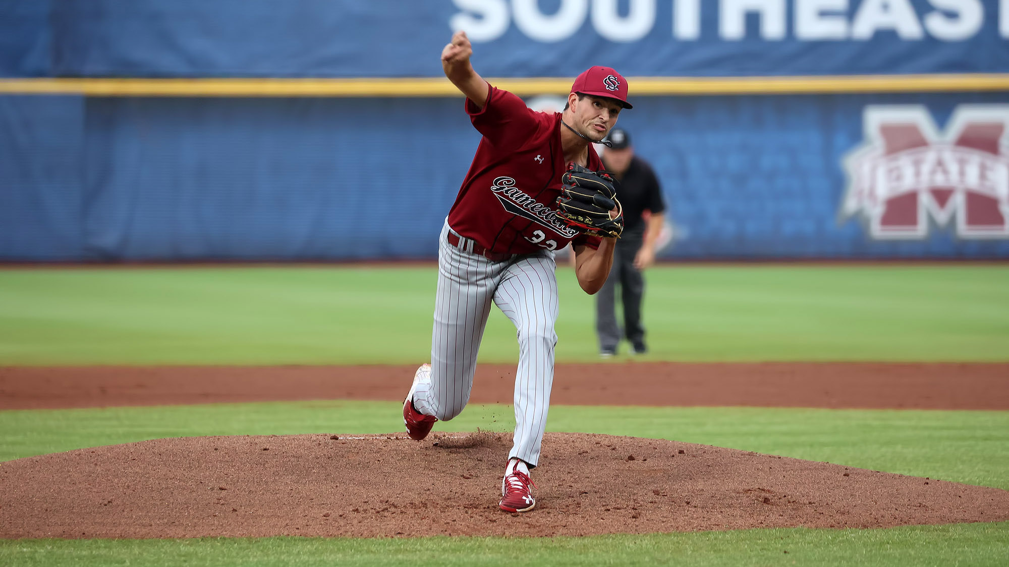 Baseball Falls to Florida in 10 Innings to Close SEC Tournament Play