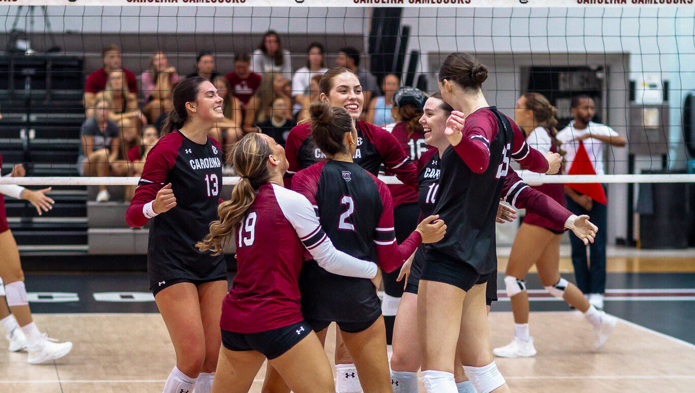 Volleyball Opens Home Schedule With Two Weekend Matches