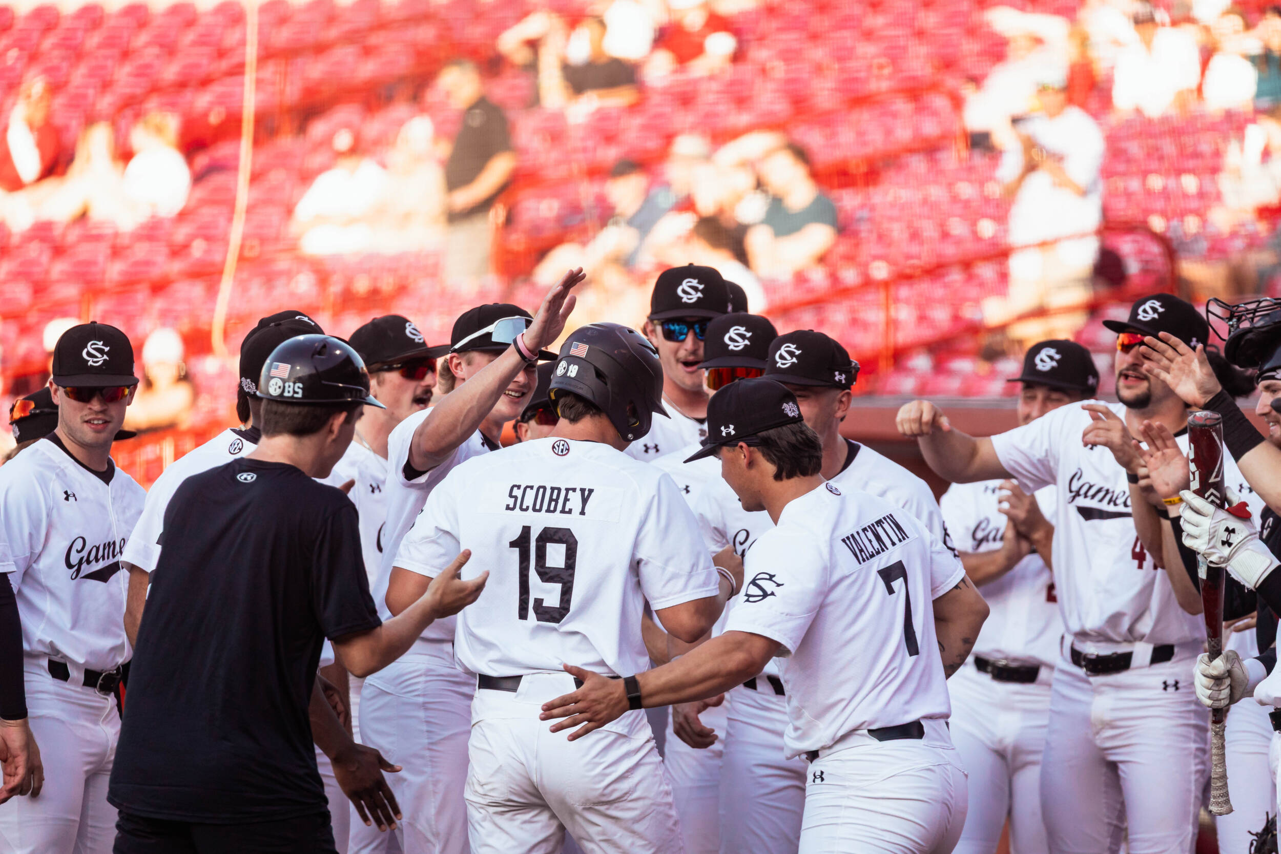Baseball Opens Homestand with Win over Davidson