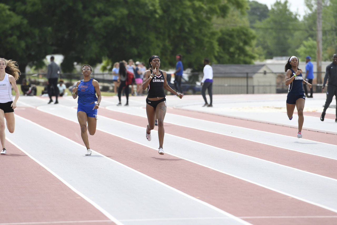 Jhari Williams in action at the 2019 Gamecock Invitational | April 13, 2019 | Photo by Allen Sharpe
