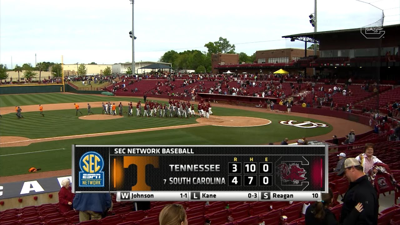 HIGHLIGHTS: Baseball Defeats Tennessee 4-3 (4/10/16)