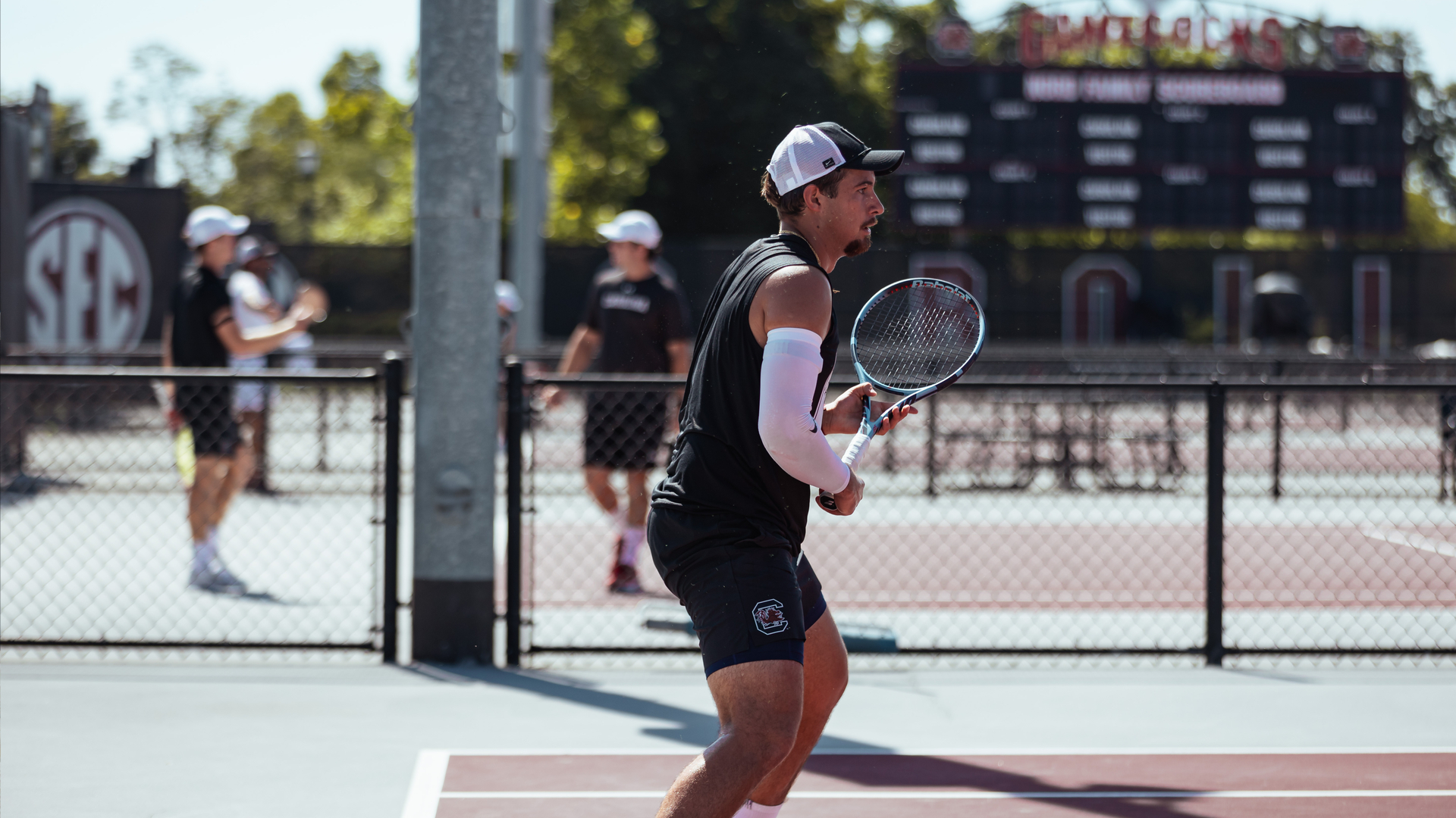 Men’s Tennis Splits Tournaments to Begin 2026 Fall Season