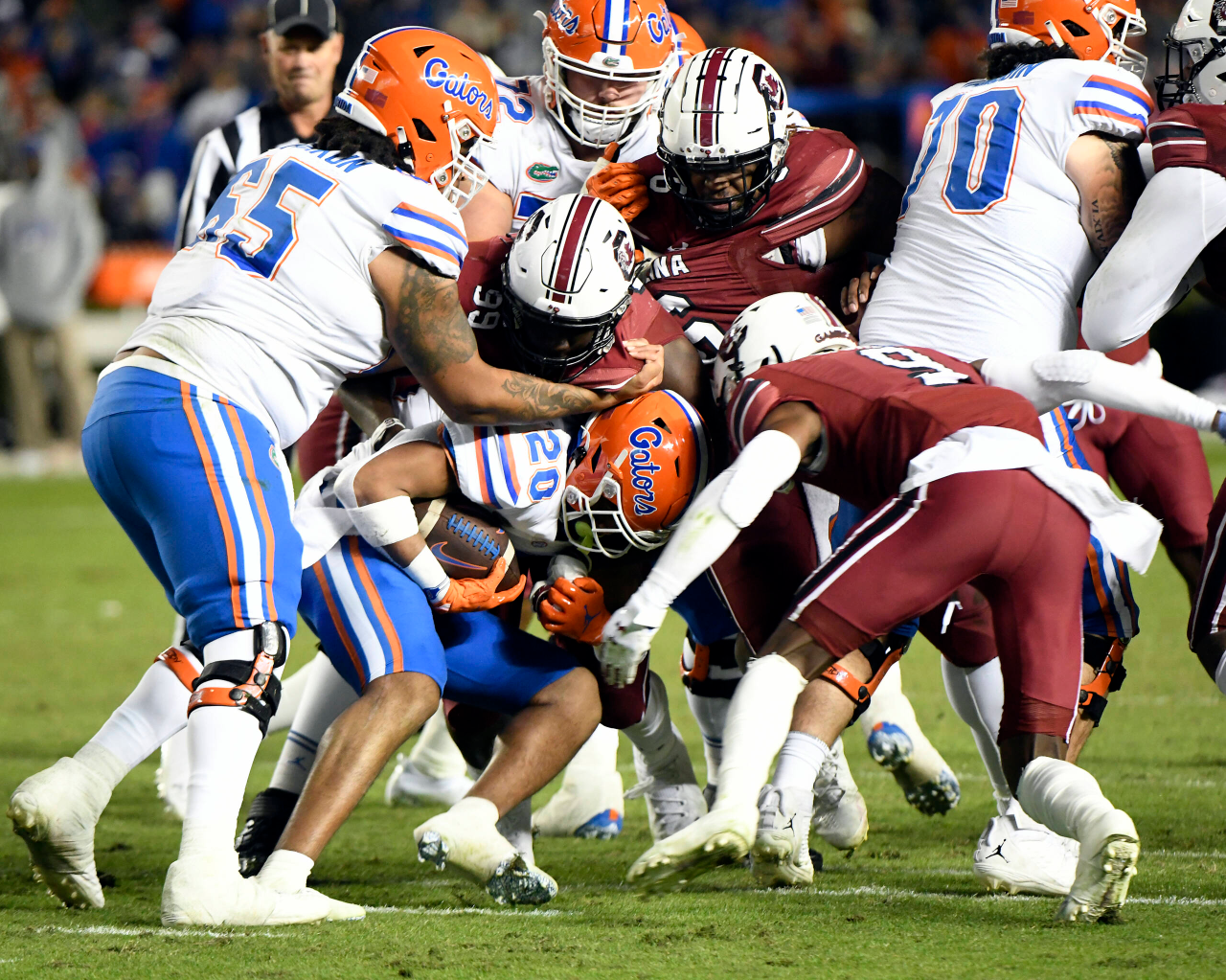 Football vs. Florida (Nov. 6, 2021)