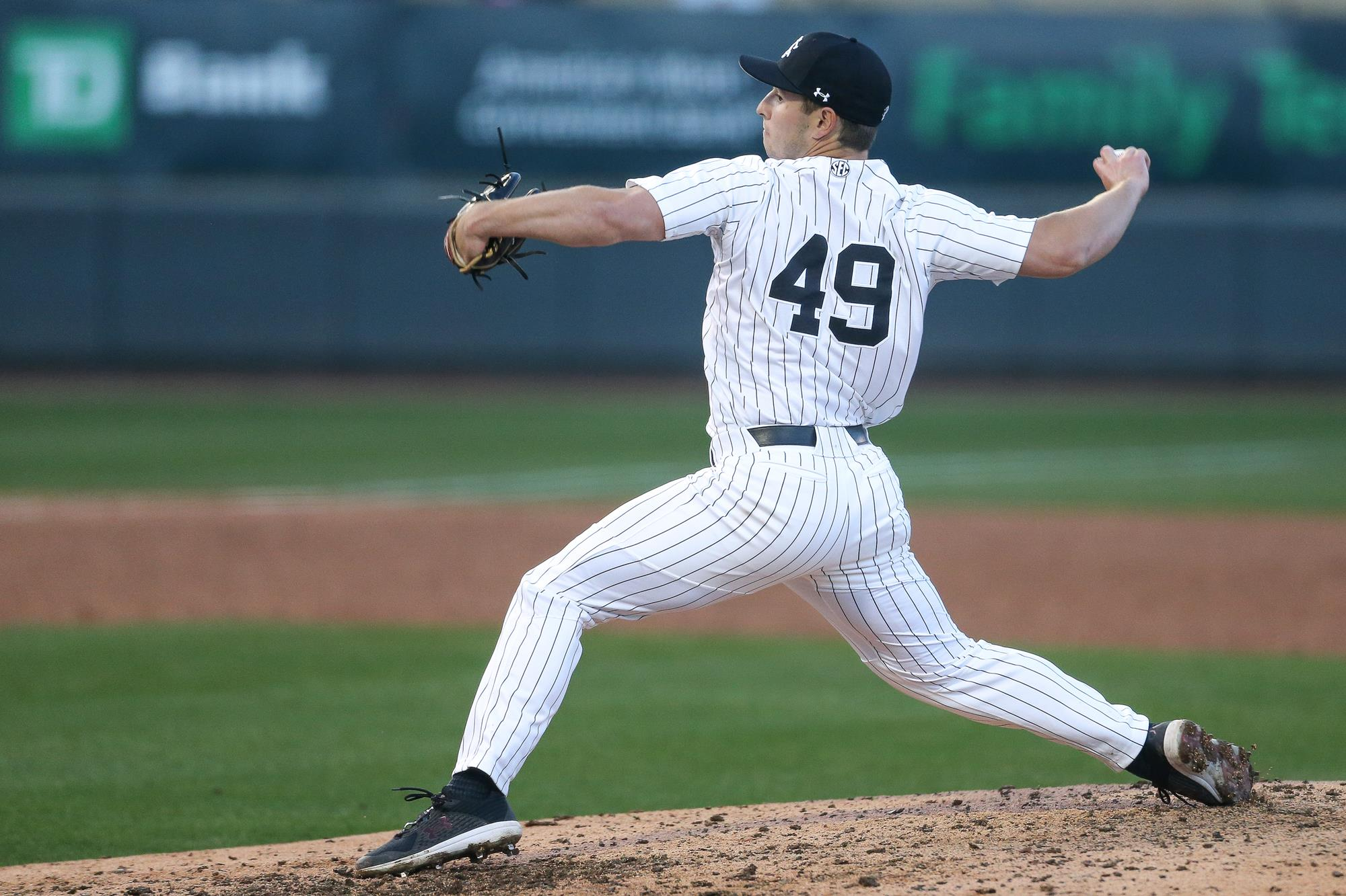 Baseball's Kerry Named to the CoSIDA Academic All-District Team