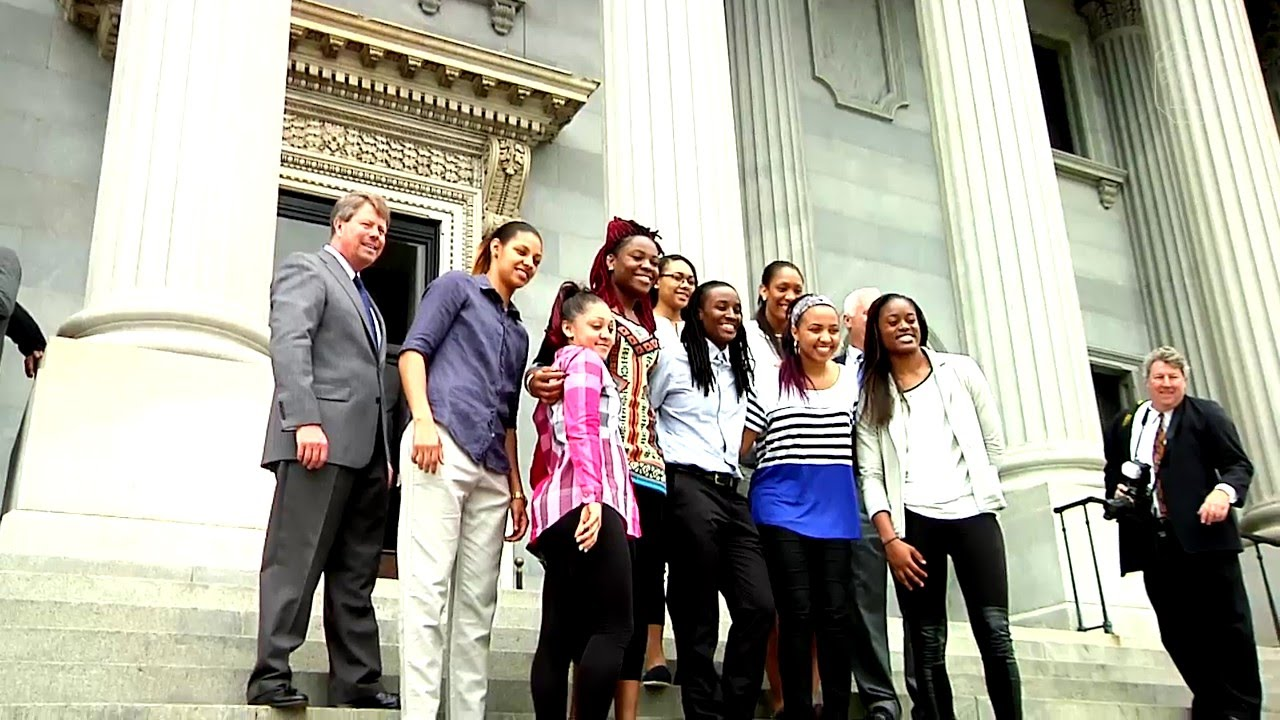 Women's Basketball Visits the South Carolina State House