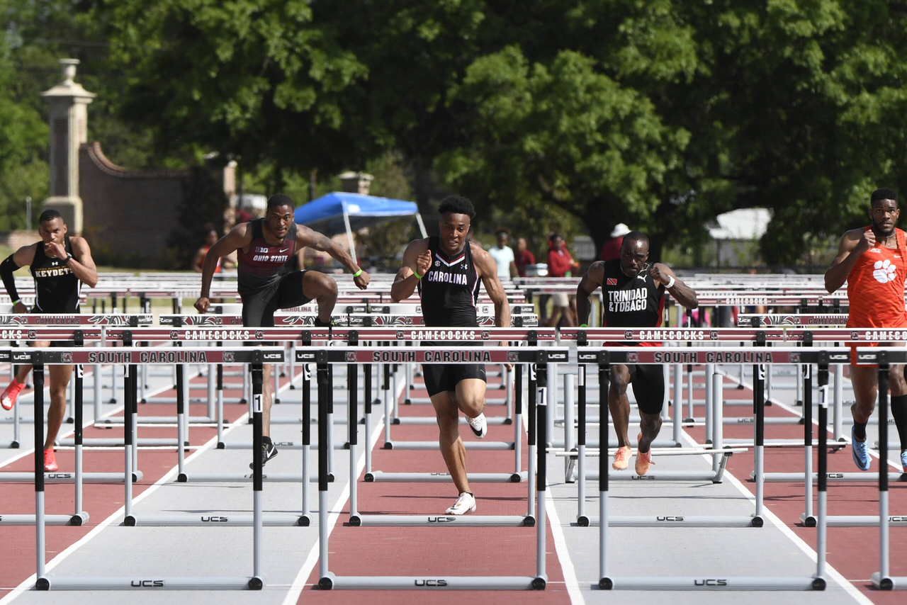 Isaiah Moore in action at the 2019 Gamecock Invitational | April 13, 2019 | Photo by Allen Sharpe