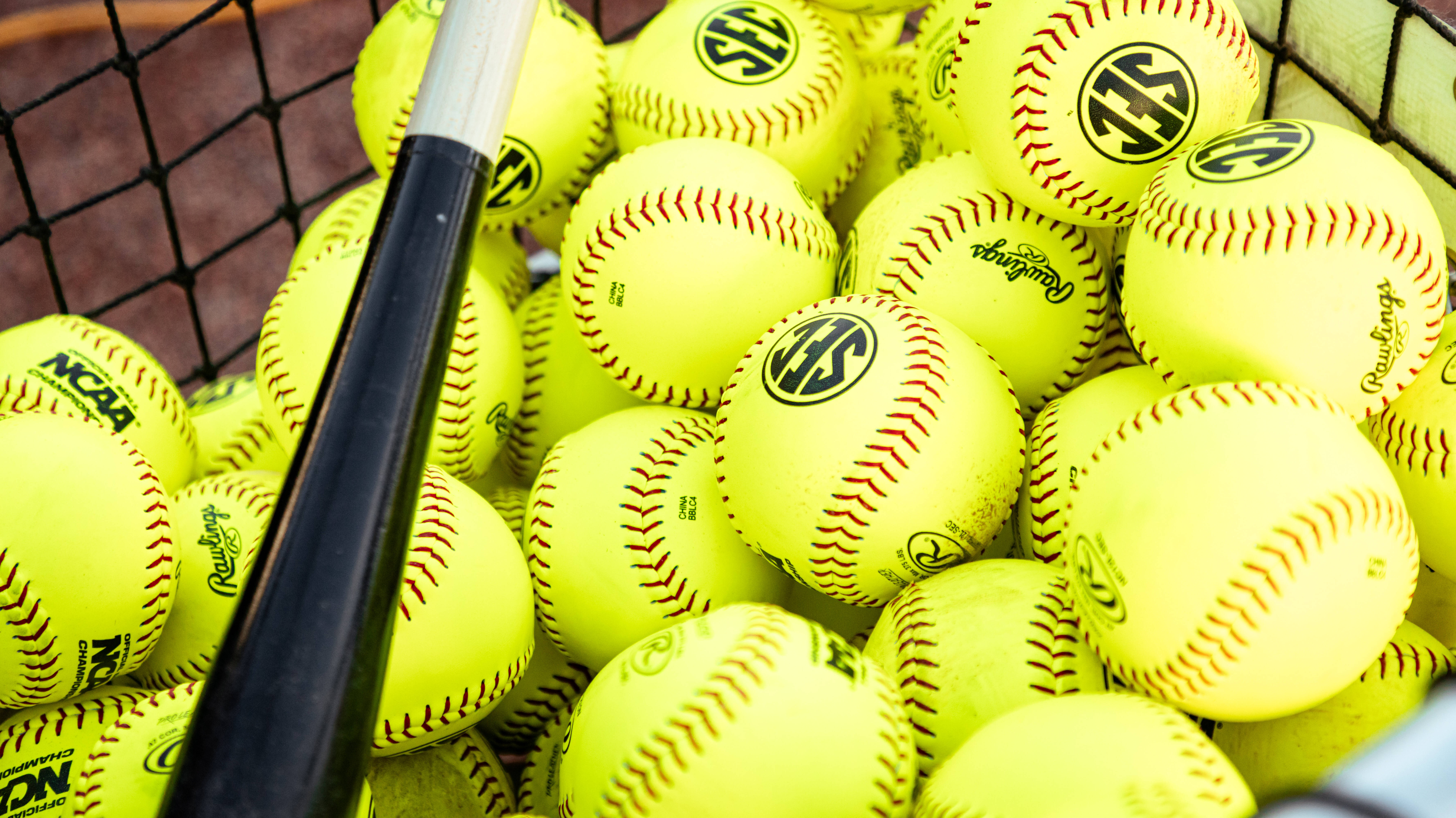 Softball’s Garnet & Black Invitational Schedule Modified