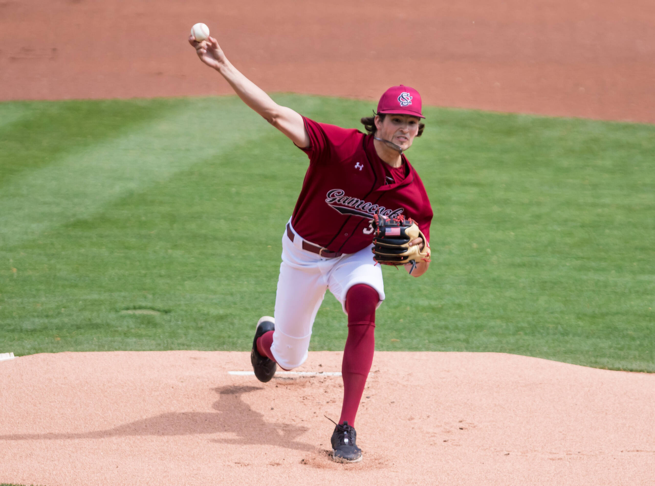 South Carolina Gamecocks pitcher Will Sanders (32) pitches against the Florida Gators.