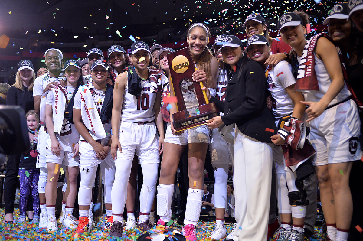 Women's Basketball to Receive National Championship Rings at Football Game Saturday