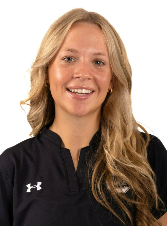 Alyssa Bauer - Equestrian - University of South Carolina Athletics