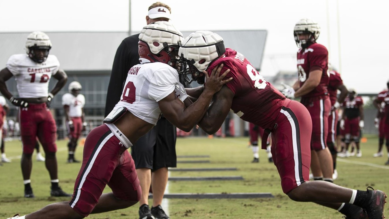Gamecocks Back in Full Pads Tuesday