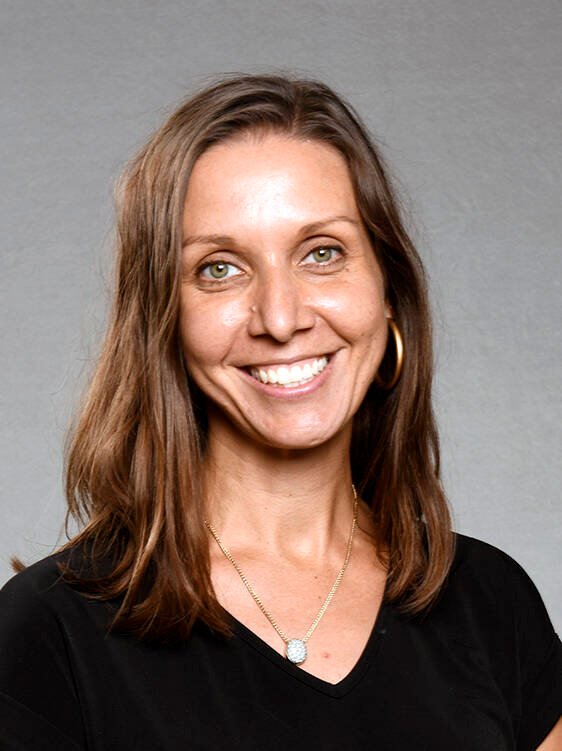 Marci Saltzman -  - University of South Carolina Athletics