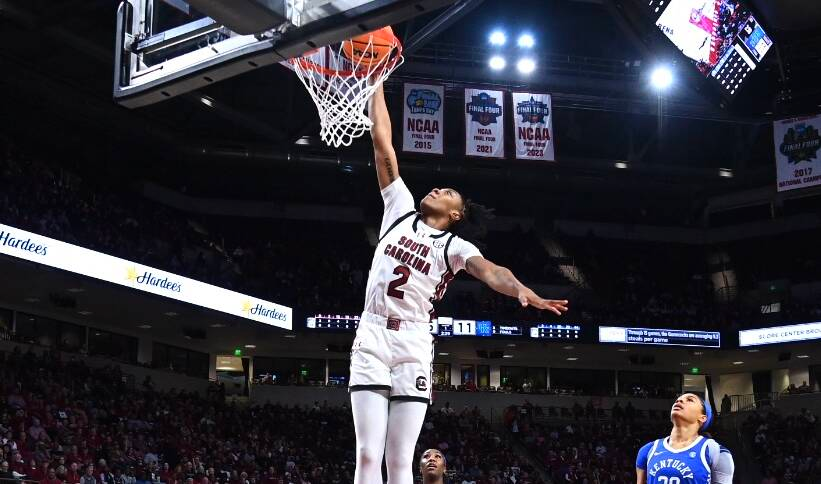 No. 1 South Carolina stays perfect with 98-36 win over Kentucky